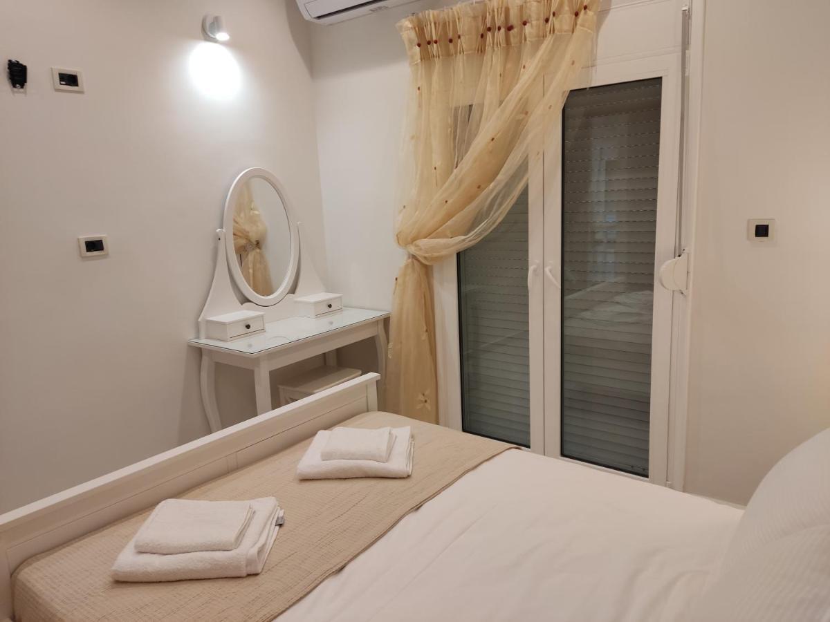 Kyriakos Apartment マスティハリ エクステリア 写真